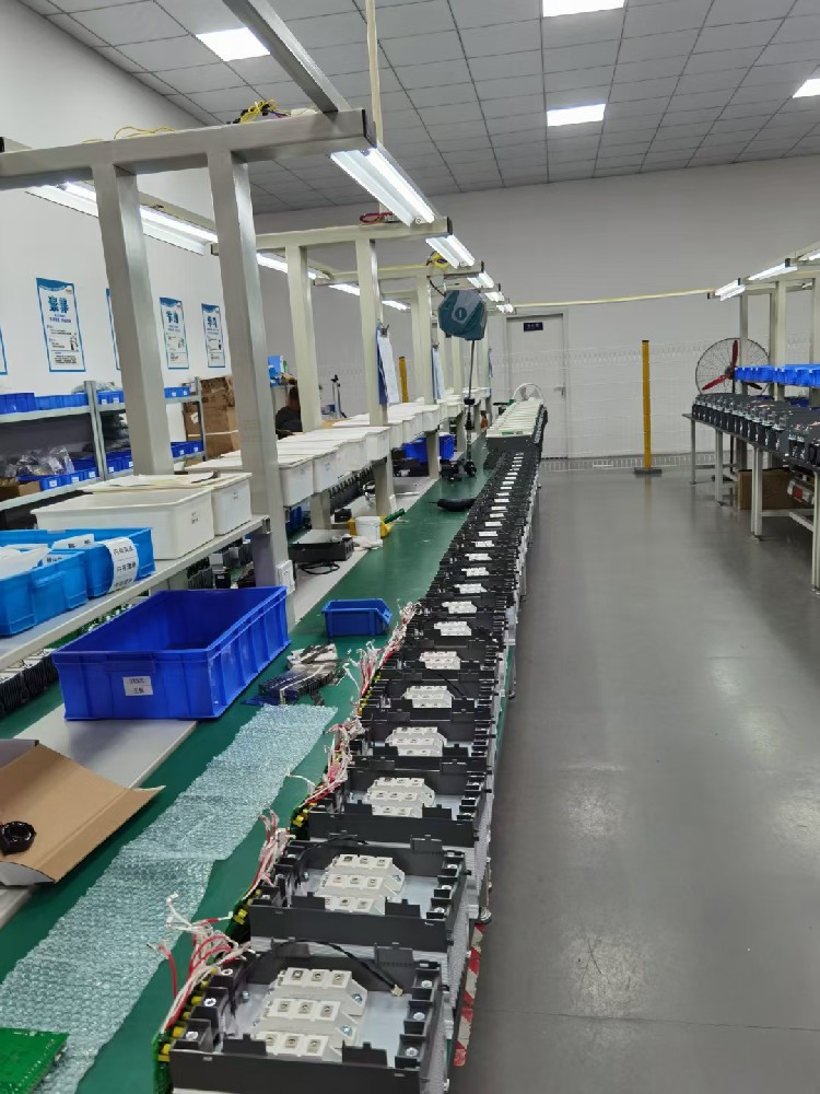 电力调解器的额定电压、额定电流和额定功率是怎样确定的？？？？？？？