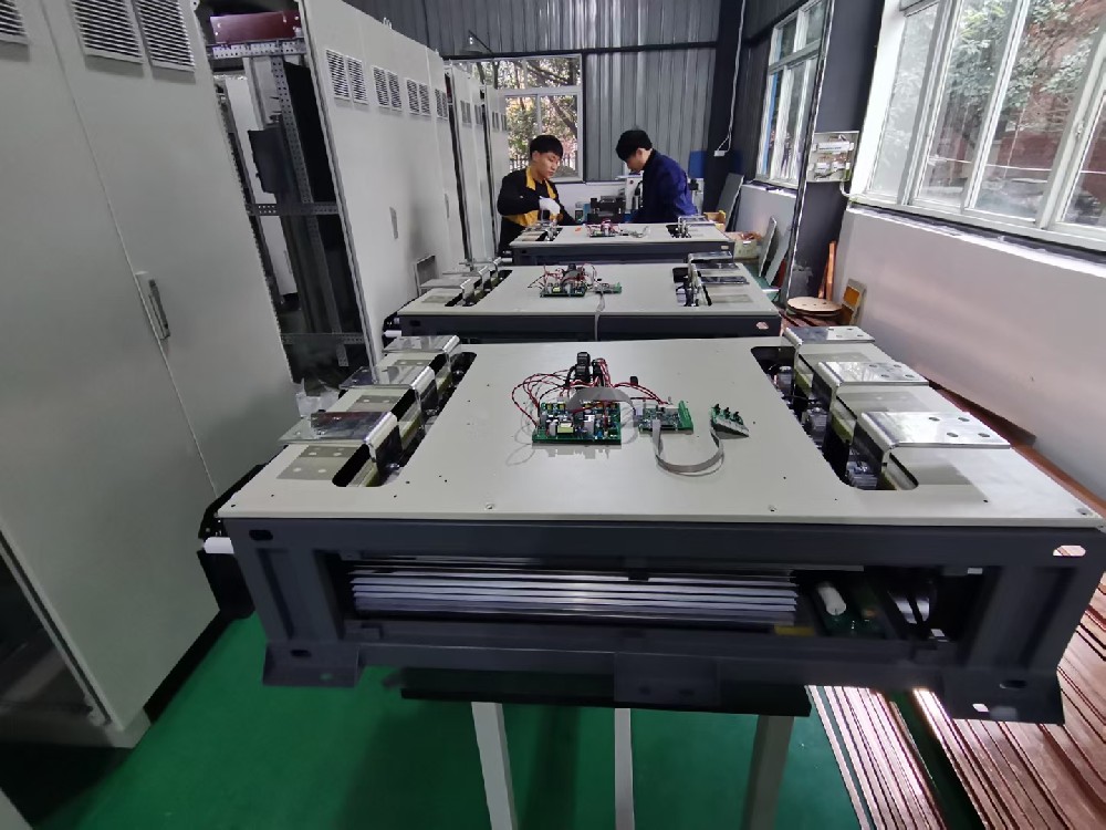 电力调解器在对多组加热丝举行控制时，，，，，可能会泛起哪些故障？？？怎样举行故障扫除？？？