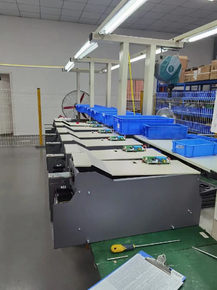 电力调解器触发模？？楣收系脑倒试捎心男？？