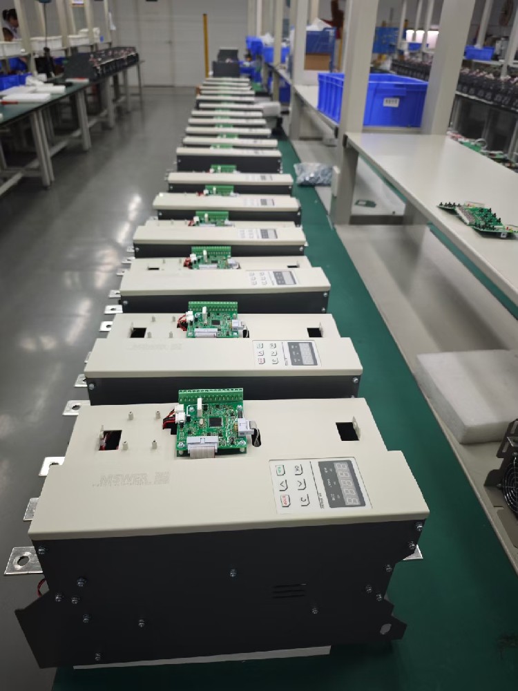 测温 VS 控温：工业温控领域的 “双生花”，，，，，，谁更主要？？？？